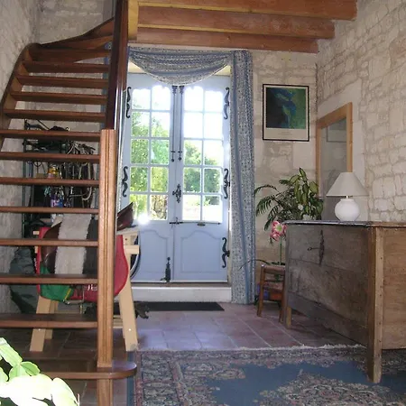 Gagnepain La Riviere Nocleg ze śniadaniem 3*